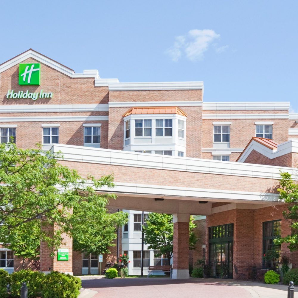 Holiday Inn Express Wisconsin Great River Road